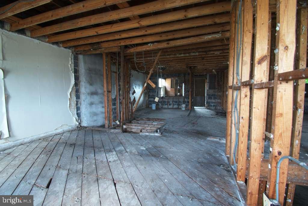 1219 Simms Place Northeast Washington, DC 20002 - Photo 8 of 12