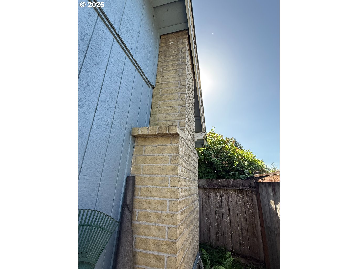 587 71st Street Springfield, OR 97478 - Photo 17 of 19