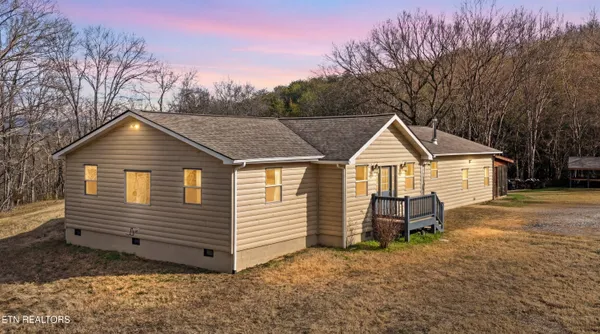 $799,000 | 397 Lewis Lane, Blaine, TN 37709