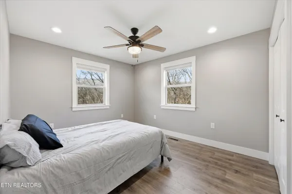 $799,000 | 397 Lewis Lane, Blaine, TN 37709