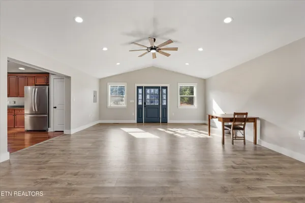 $799,000 | 397 Lewis Lane, Blaine, TN 37709