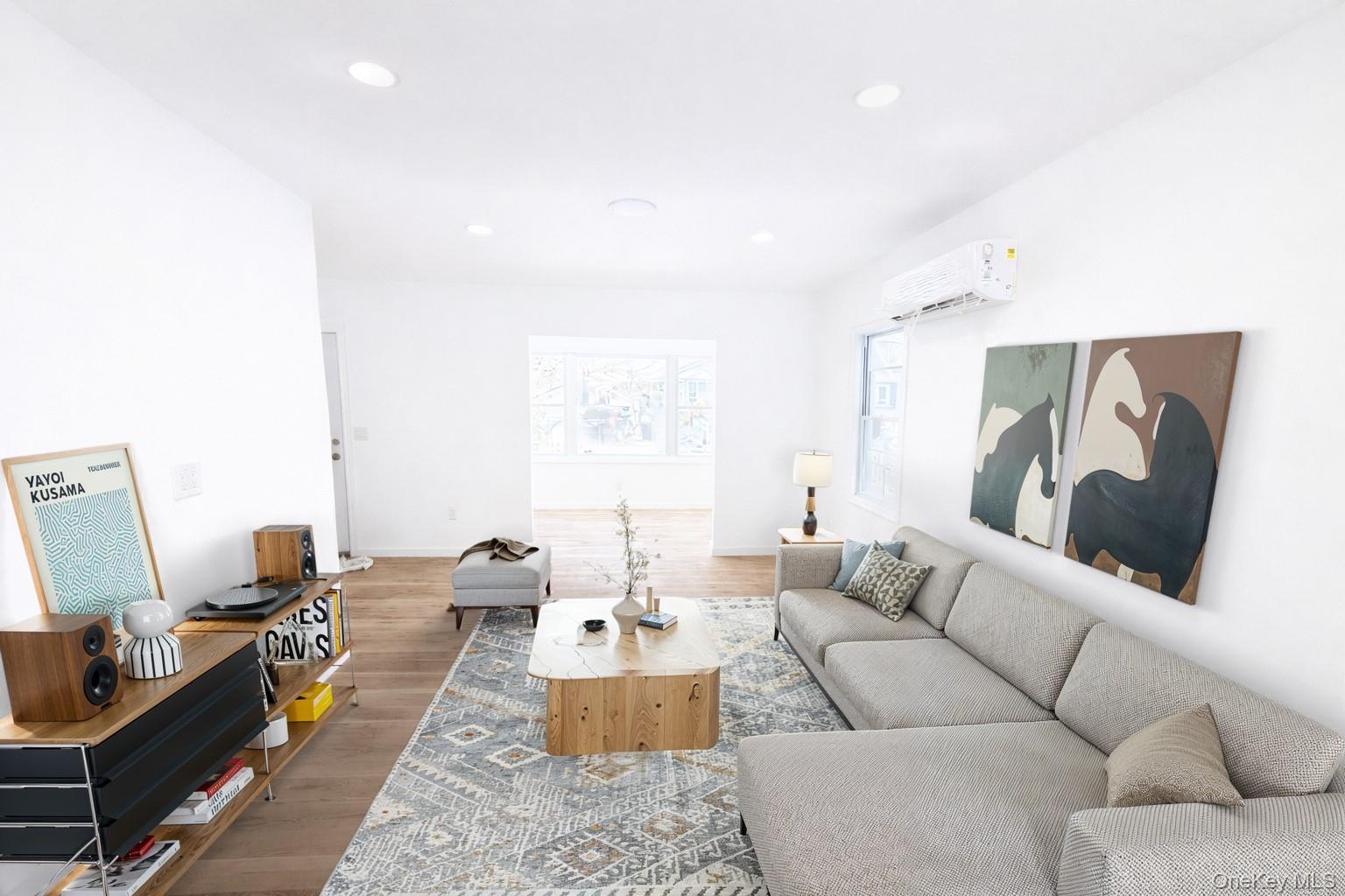 112-16 198th Street Queens, NY 11412 - Photo 2 of 14