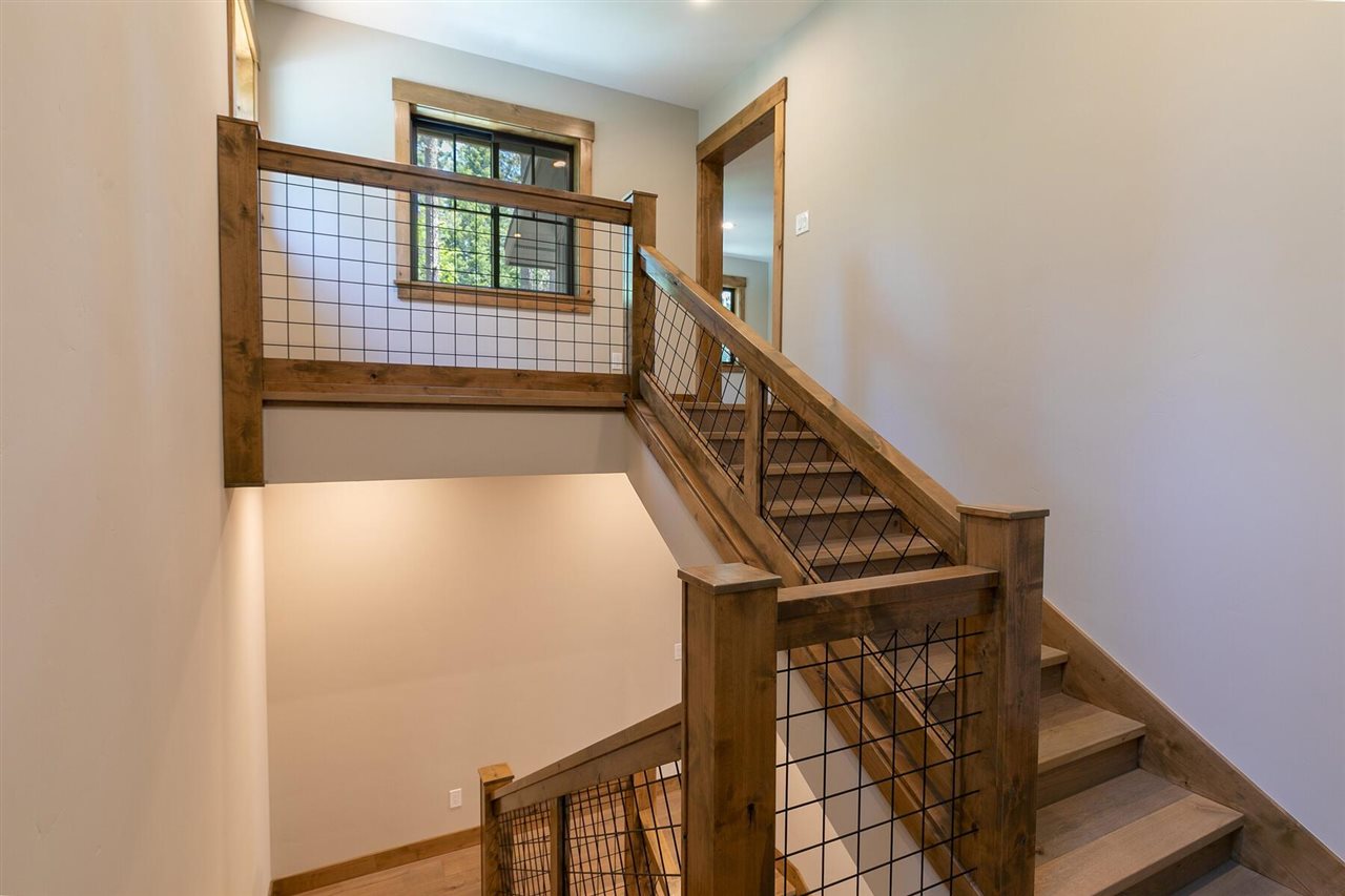 15611 Conifer Drive Truckee, CA 96161 - Photo 20 of 20 a view of entryway with a window