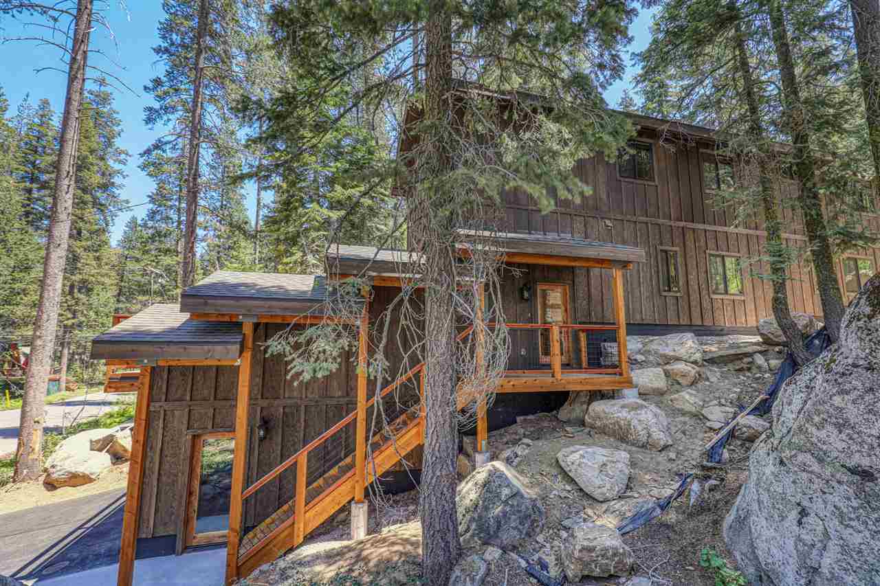 15611 Conifer Drive Truckee, CA 96161 - Photo 4 of 20 a front view of a house with balcony and furniture