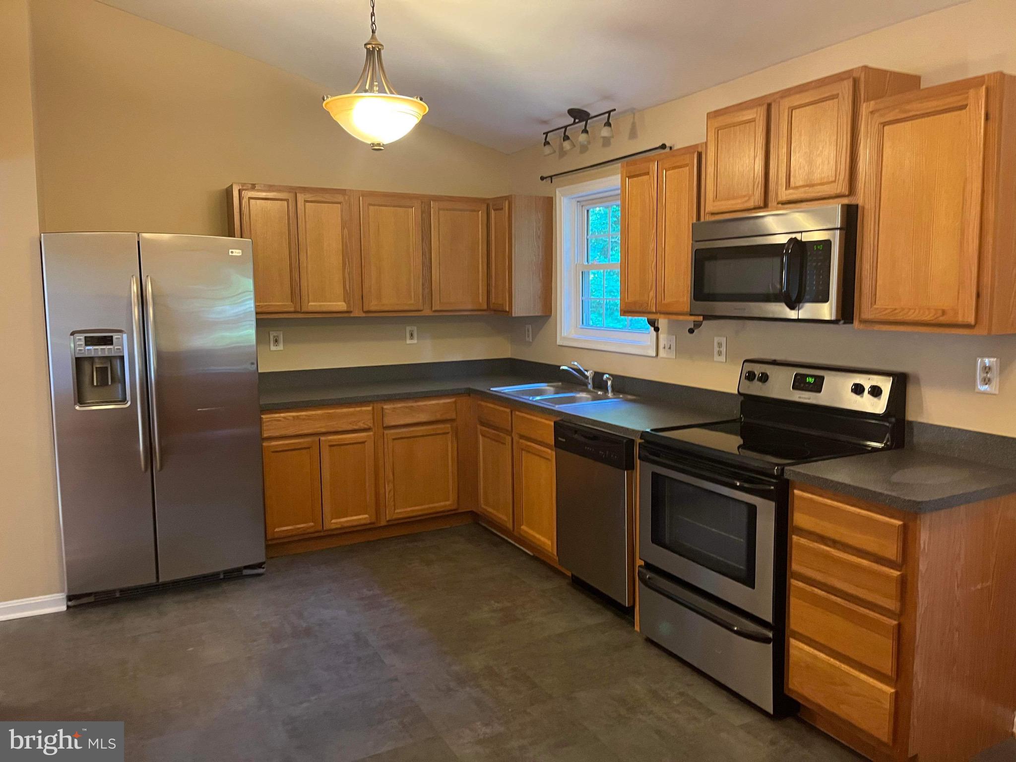 1061 Redeye Road Lusby, MD 20657 - Photo 3 of 17