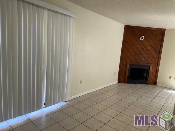 $95,000 | 1933 South Brightside View Drive, Unit A, Baton Rouge, LA 70820