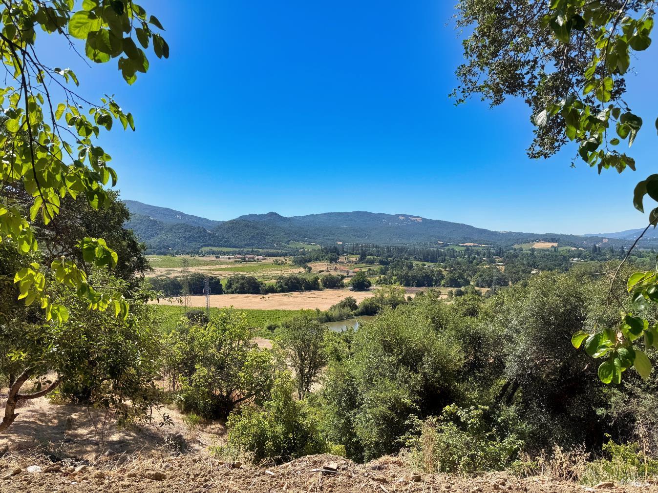 1979 Ridge Road Ukiah, CA 95482 - Photo 35 of 40
