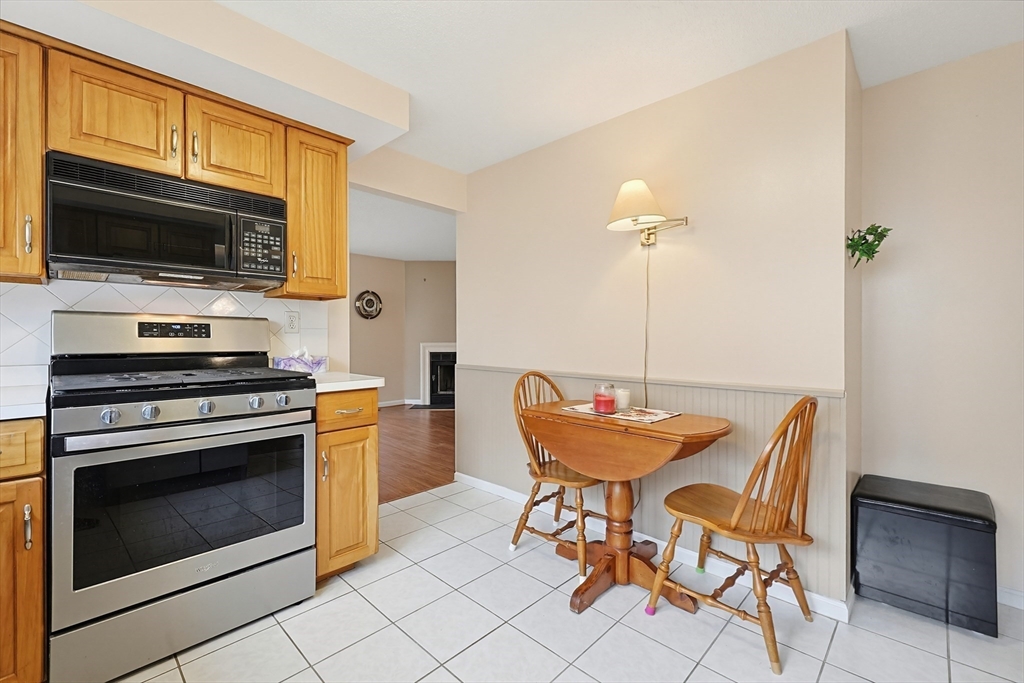 3301 Maple Brook Road, Unit 3301 Bellingham, MA 02019 - Photo 9 of 32