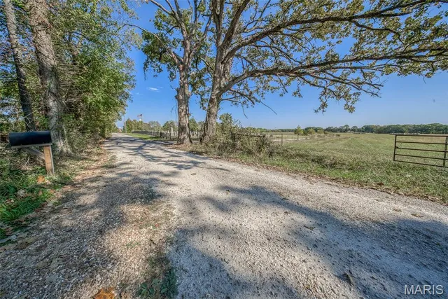 $329,900 | 13689 County Road 3590, St. James, MO 65559