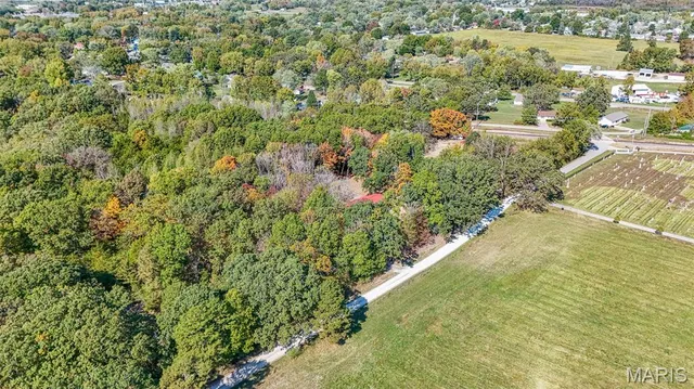 $329,900 | 13689 County Road 3590, St. James, MO 65559