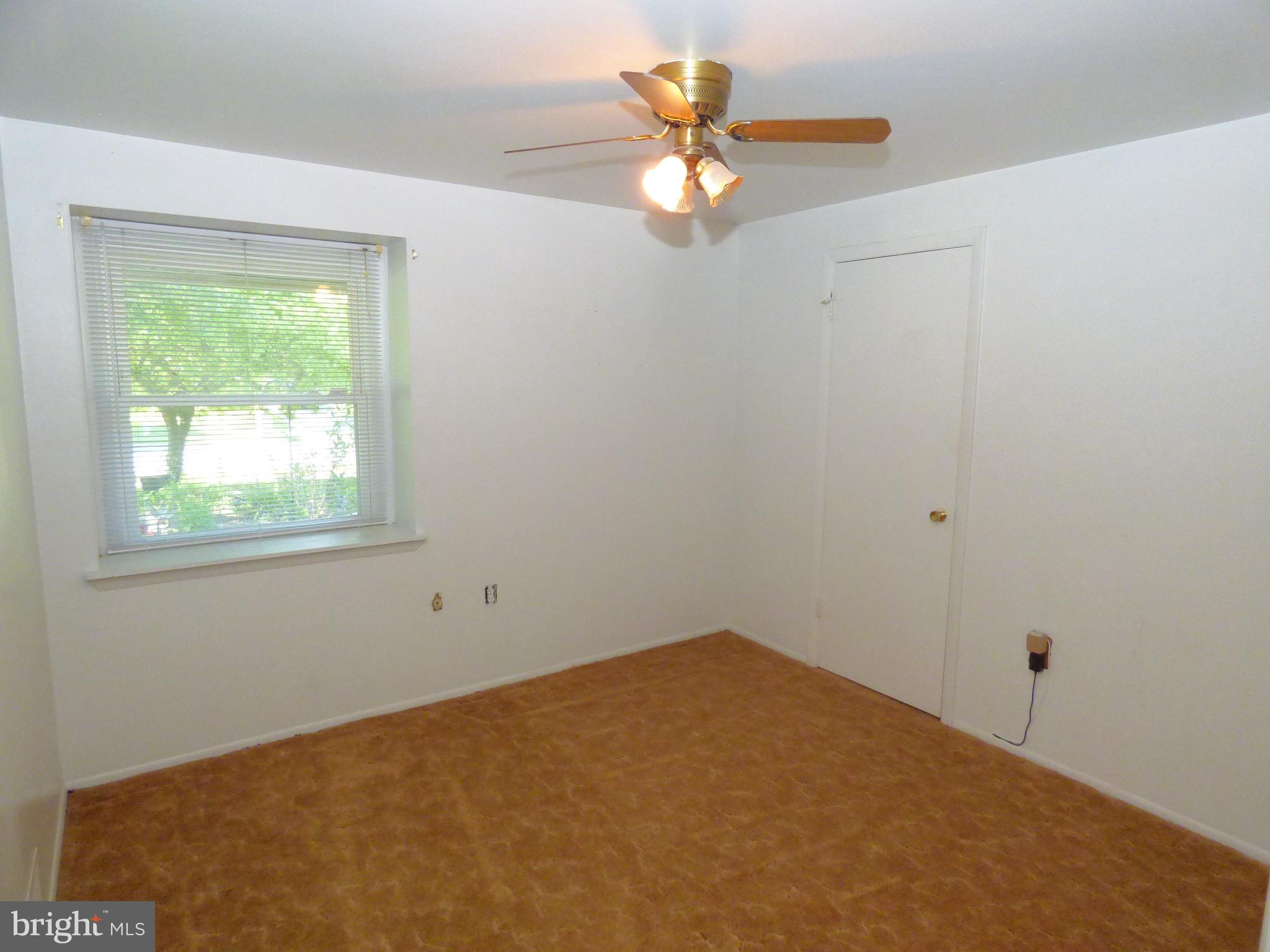 6107 Ronna Circle Waldorf, MD 20601 - Photo 19 of 28 Bedroom