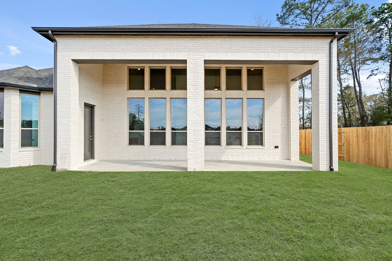 18806 Truman Trail Conroe, TX 77302 - Photo 12 of 24 Backyard