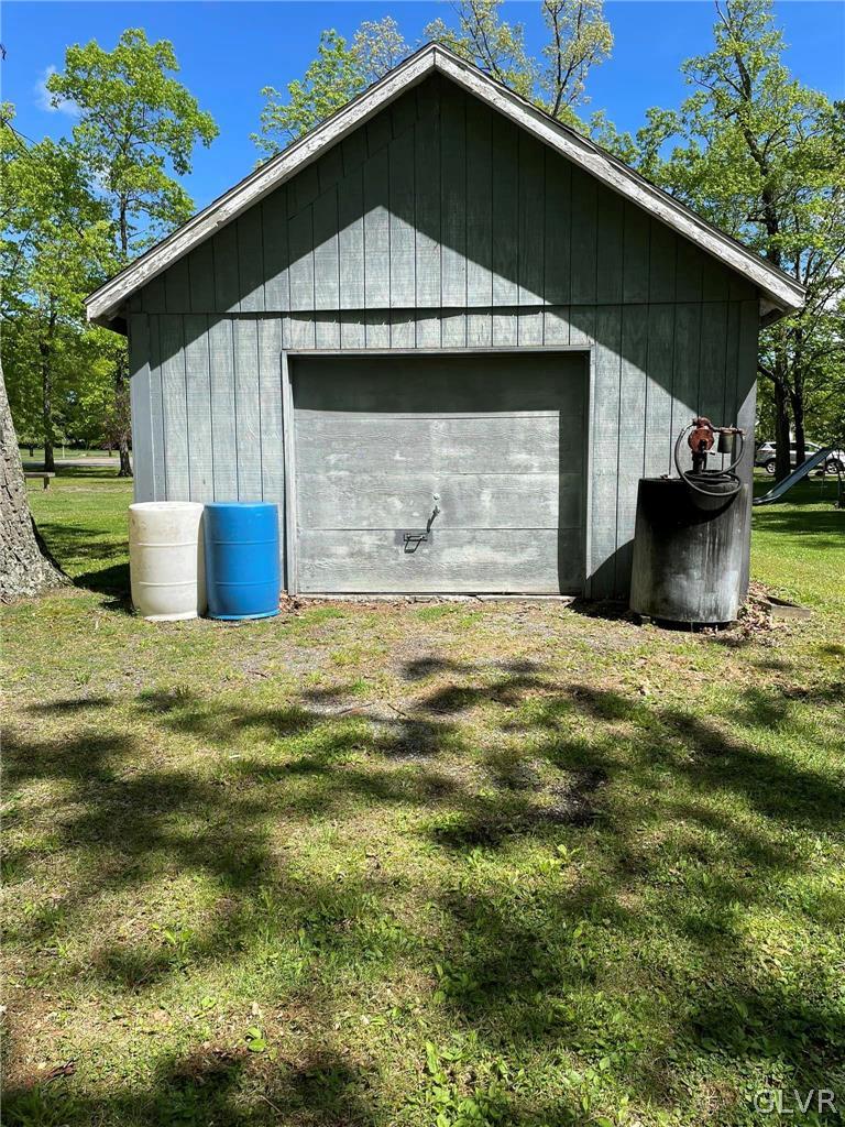 Colony Lane Wind Gap, PA 18091 - Photo 13 of 28