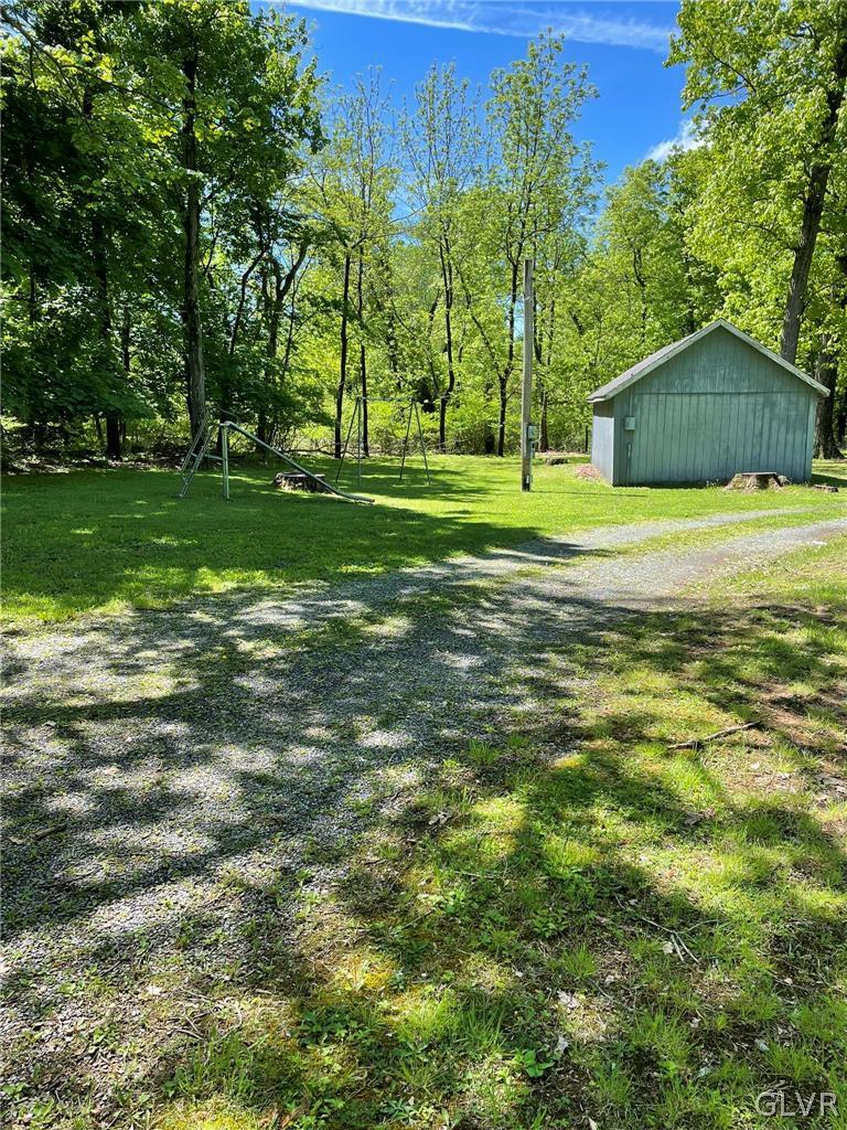 Colony Lane Wind Gap, PA 18091 - Photo 16 of 28