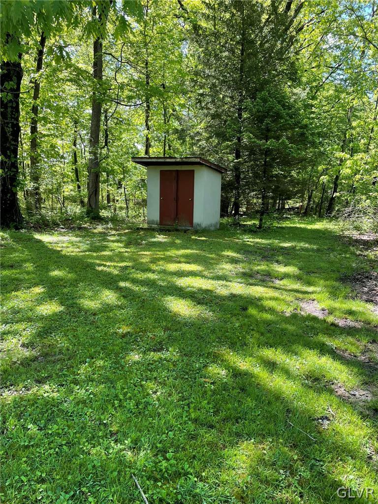 Colony Lane Wind Gap, PA 18091 - Photo 25 of 28 Outhouse