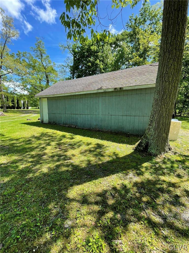 Colony Lane Wind Gap, PA 18091 - Photo 10 of 28