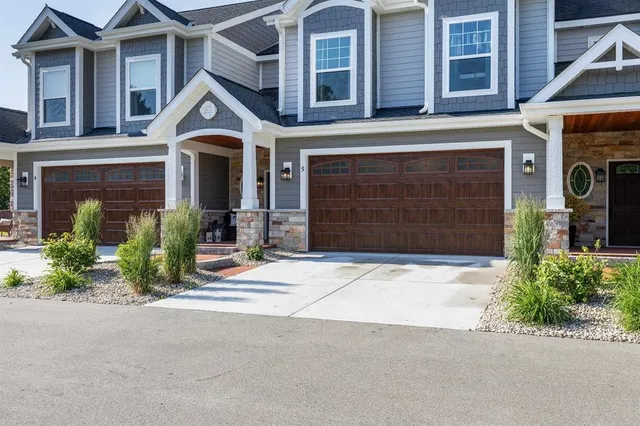 $499,900 | 1204 South Main Street, Unit 5, Lake Mills, WI 53551