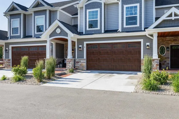 $485,000 | 1204 South Main Street, Unit 5, Lake Mills, WI 53551