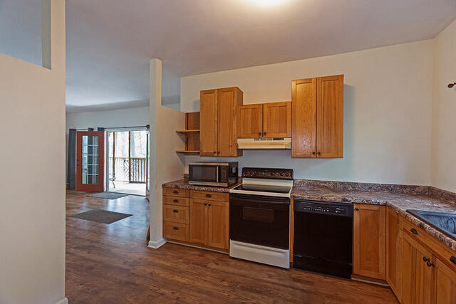 708 Oyster Bay Road McClellanville, SC 29458 - Photo 21 of 31 708 Oyster pic 30