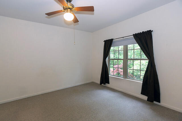 708 Oyster Bay Road McClellanville, SC 29458 - Photo 27 of 31 708 Oyster pic 19