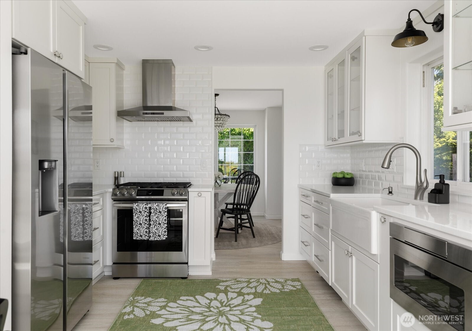 2369 West Beach Road Oak Harbor, WA 98277 - Photo 12 of 40 Gallery Image 12
