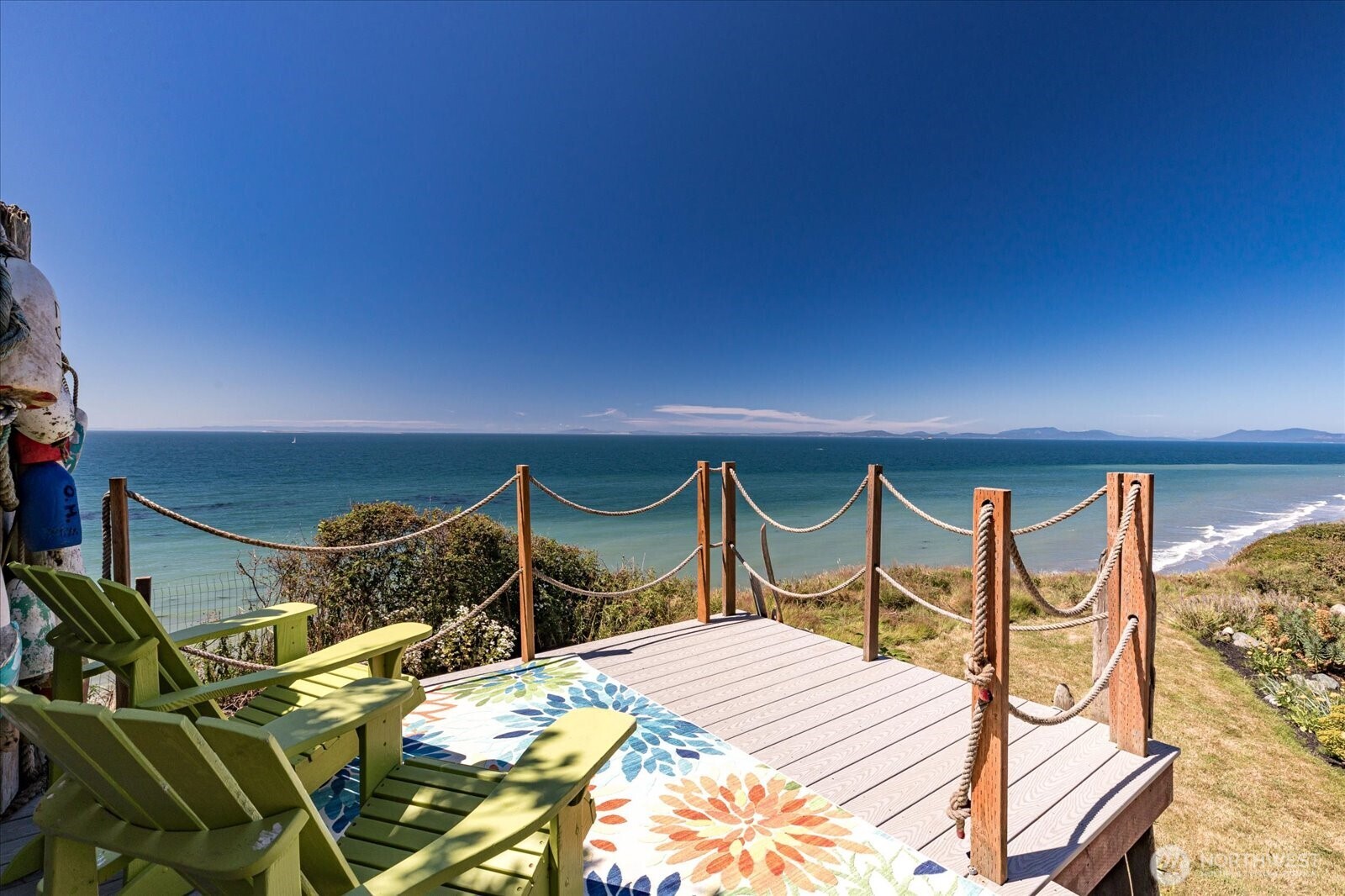 2369 West Beach Road Oak Harbor, WA 98277 - Photo 2 of 40 Gallery Image 2