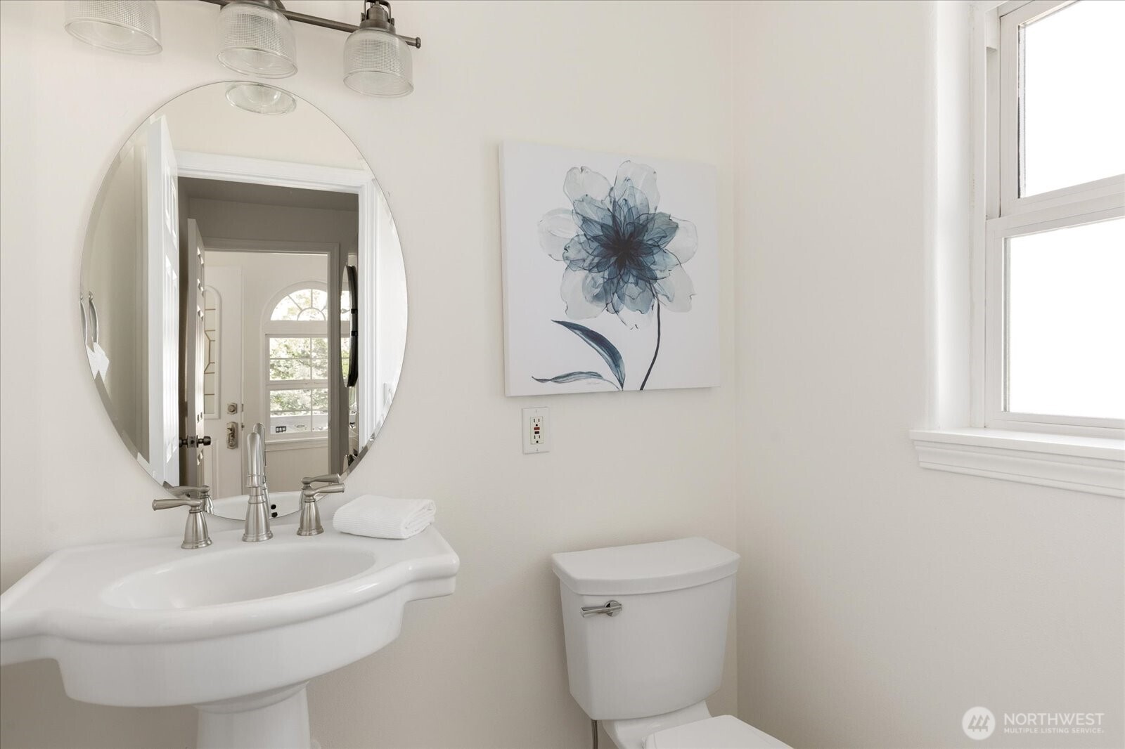 2369 West Beach Road Oak Harbor, WA 98277 - Photo 32 of 40 Gallery Image 32