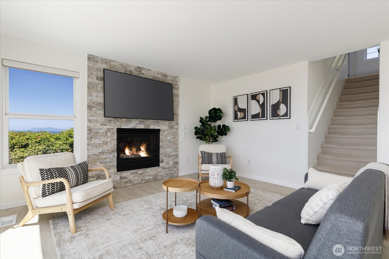 2369 West Beach Road Oak Harbor, WA 98277 - Photo 6 of 40 Gallery Image 6