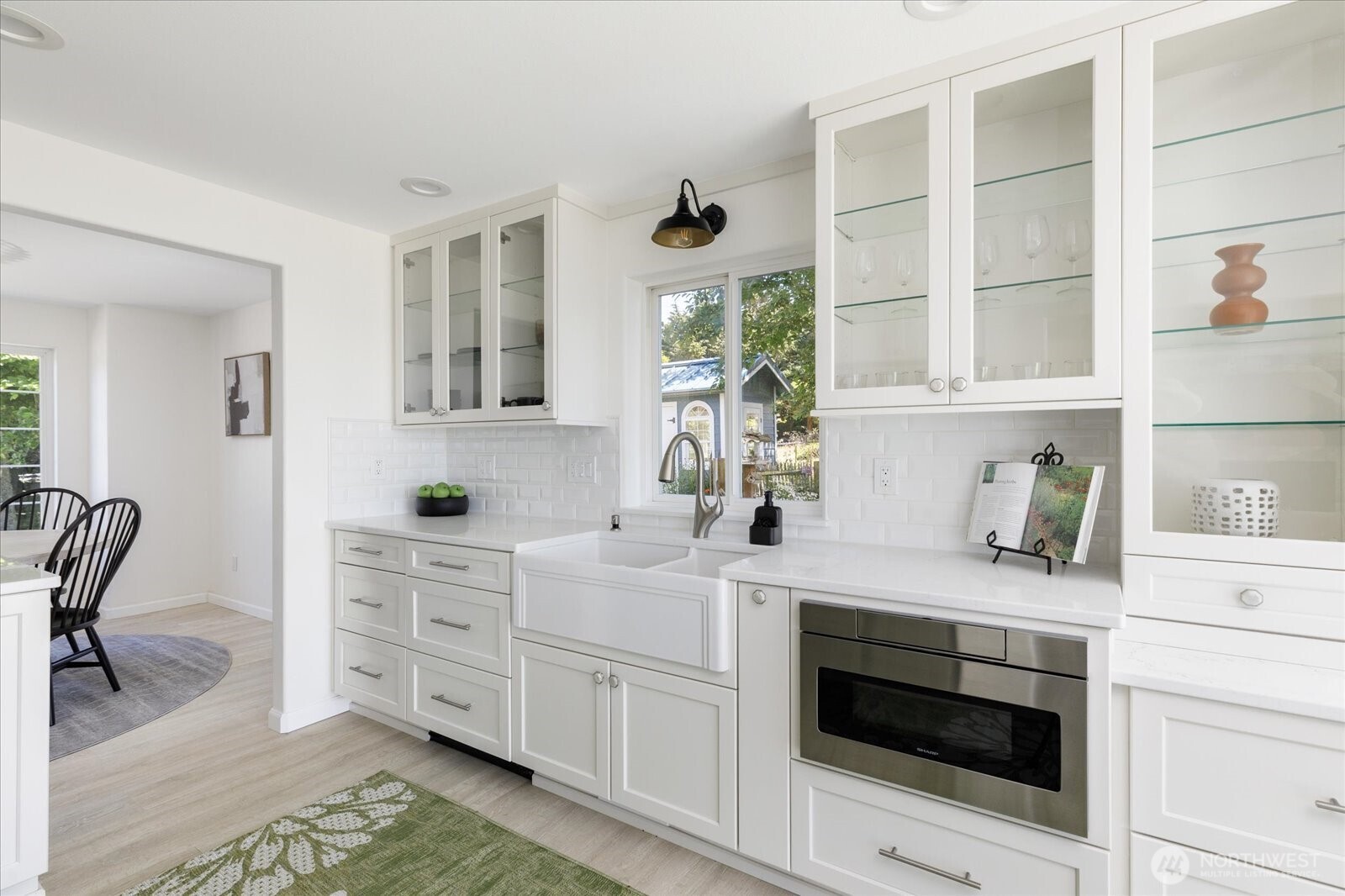 2369 West Beach Road Oak Harbor, WA 98277 - Photo 10 of 40 Gallery Image 10