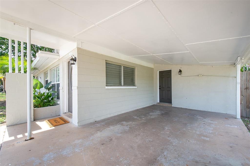 110 14th Avenue Southwest Largo, FL 33770 - Photo 3 of 38