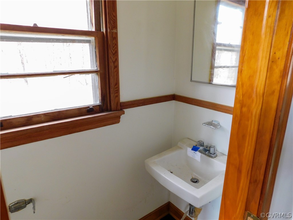 3924 Bridgeton Road Richmond, VA 23234 - Photo 16 of 30 Gallery Image 16