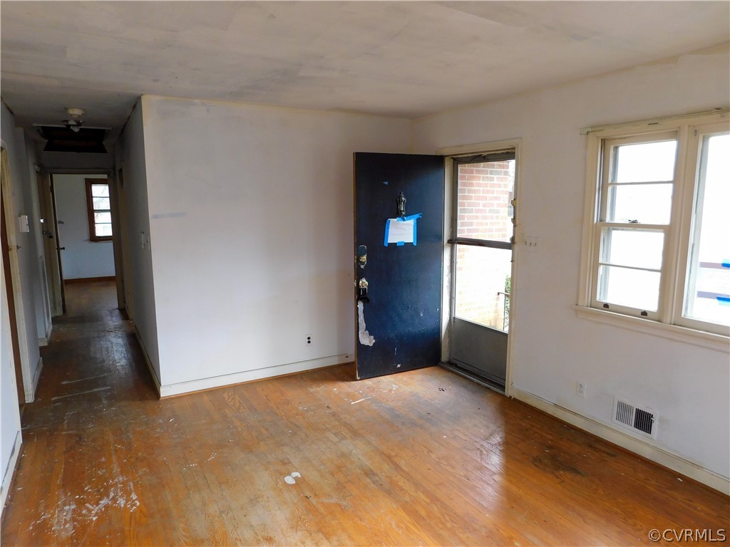 3924 Bridgeton Road Richmond, VA 23234 - Photo 7 of 30 Gallery Image 7