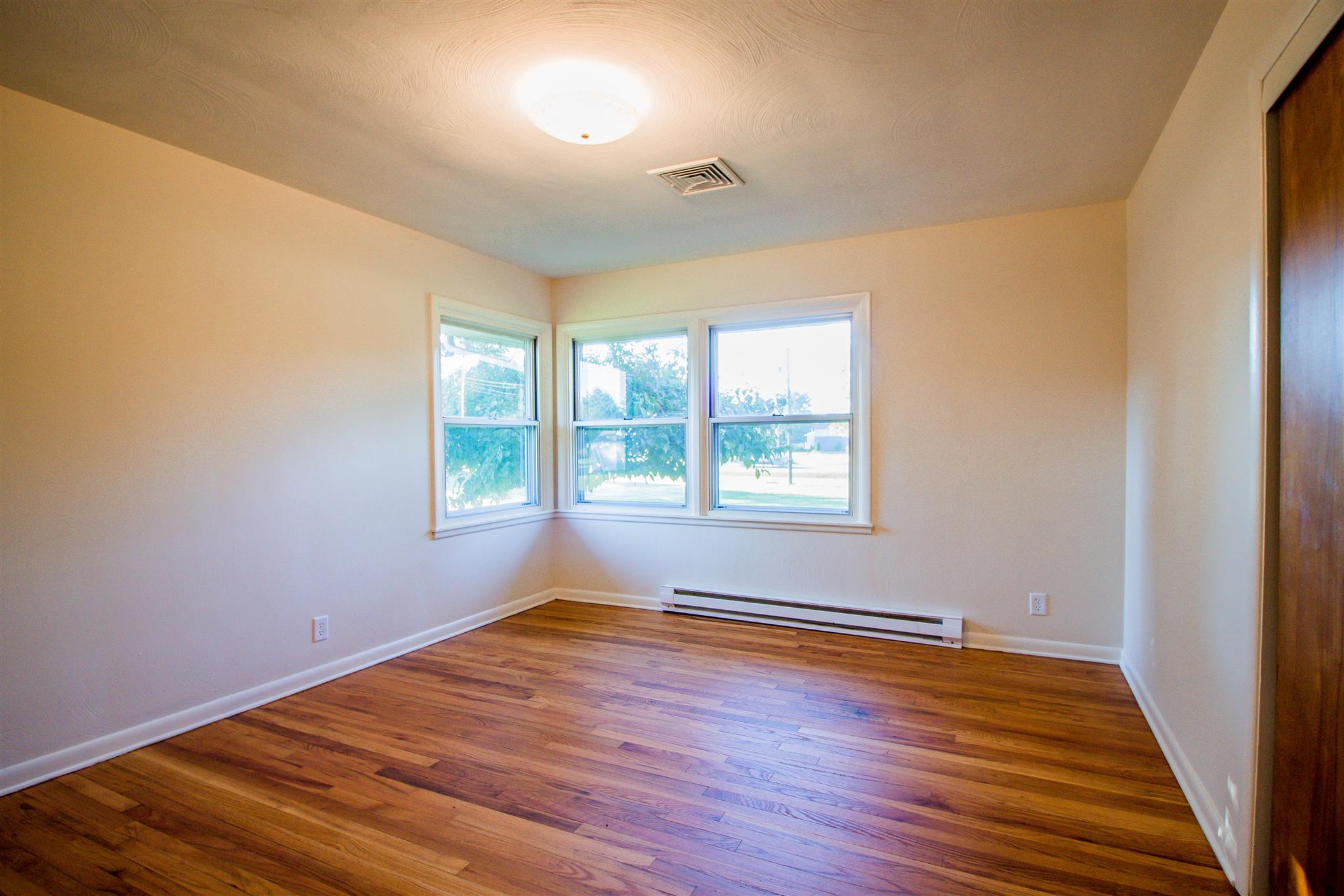 11887 Adams Road Granger, IN 46530 - Photo 10 of 23