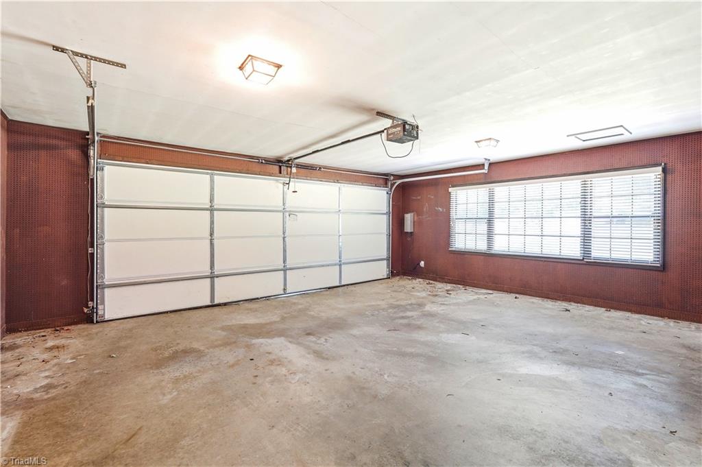 612 Hertford Road Winston-Salem, NC 27104 - Photo 46 of 49