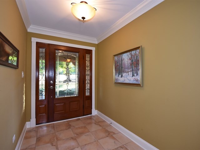 575 Aberdeen Road Frankfort, IL 60423 - Photo 3 of 25 a view of an empty room with a window