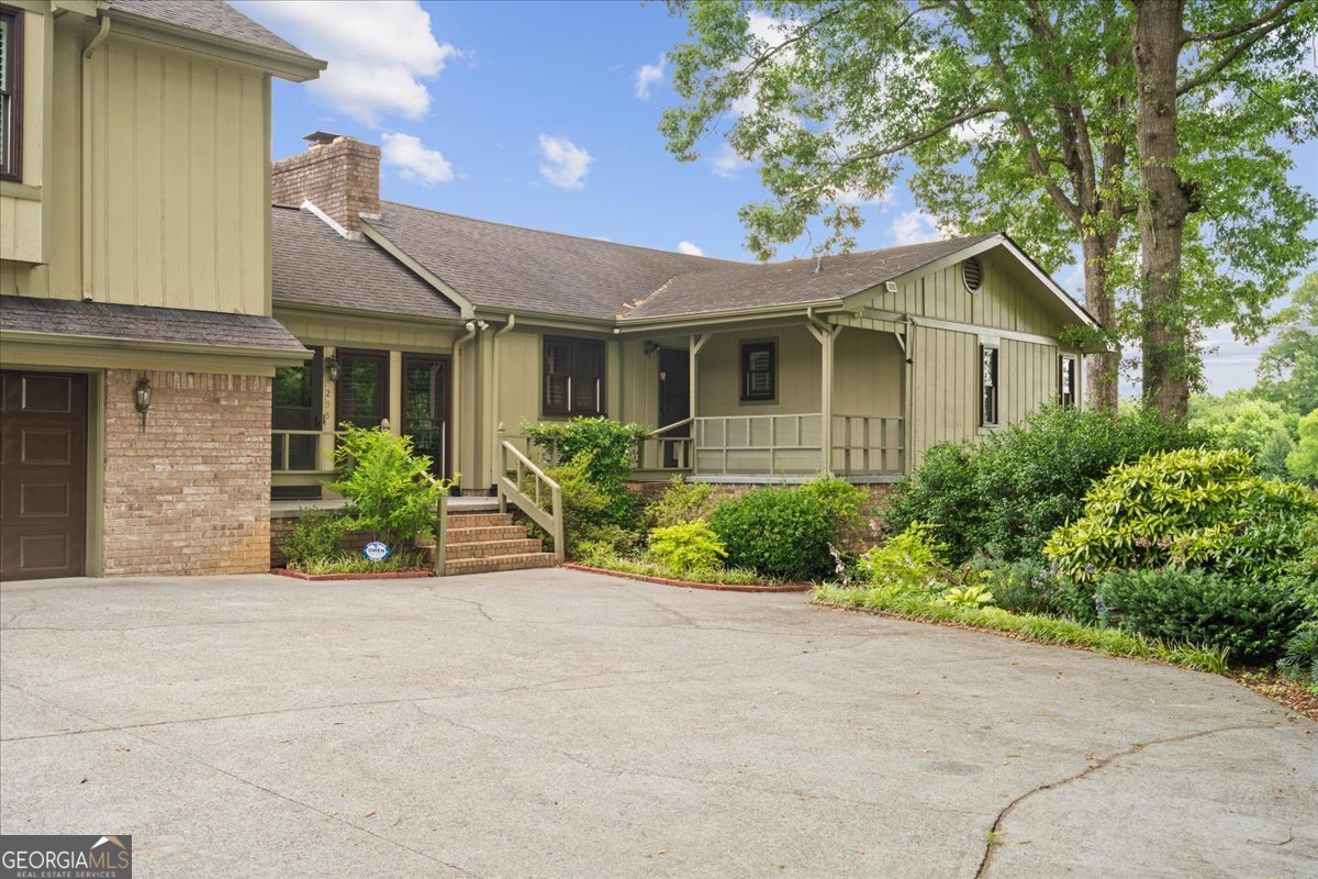 295 Craigtown Road Northeast Calhoun, GA 30701 - Photo 2 of 44