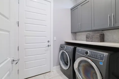 $665,000 | 1103 Saucedo Street, Unit B, Austin, TX 78721