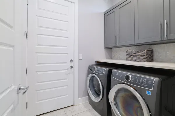 $665,000 | 1103 Saucedo Street, Unit B, Austin, TX 78721