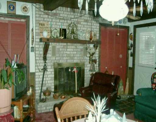 181 Achortown Road Beaver Falls, PA 15010 - Photo 3 of 7