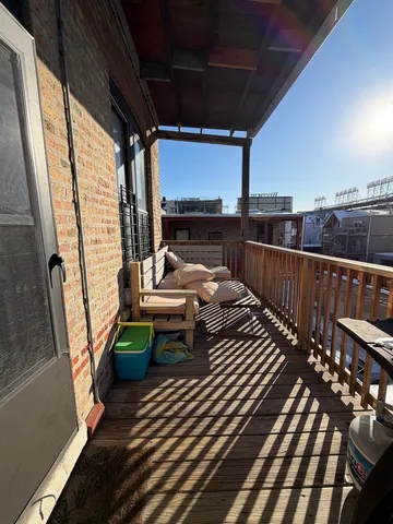 $2,795 | 3730 North Sheffield Avenue, Unit 3R, Chicago, IL 60613