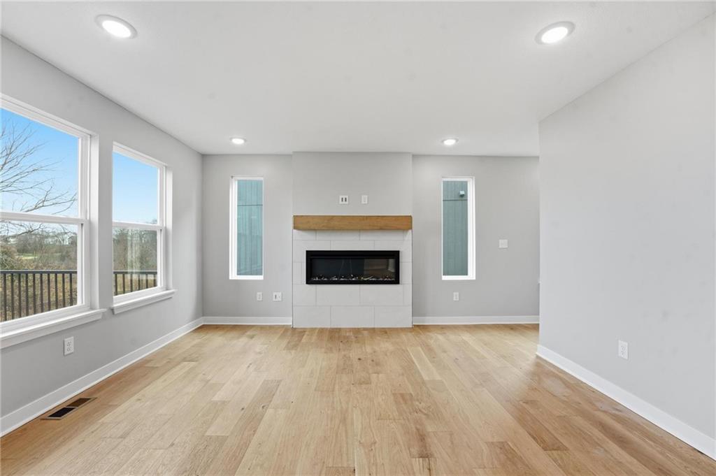 706 Glenn Circle Raymore, MO 64083 - Photo 14 of 73