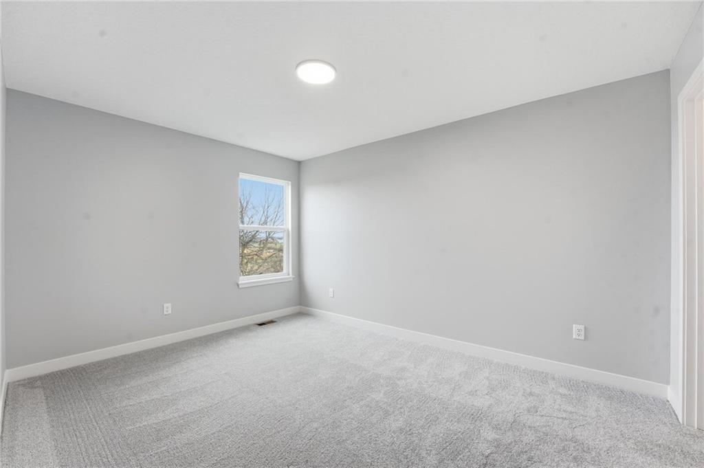 706 Glenn Circle Raymore, MO 64083 - Photo 25 of 73