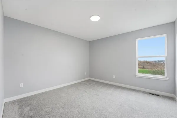 $425,000 | 706 Glenn Circle, Raymore, MO 64083