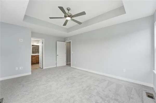 $425,000 | 706 Glenn Circle, Raymore, MO 64083