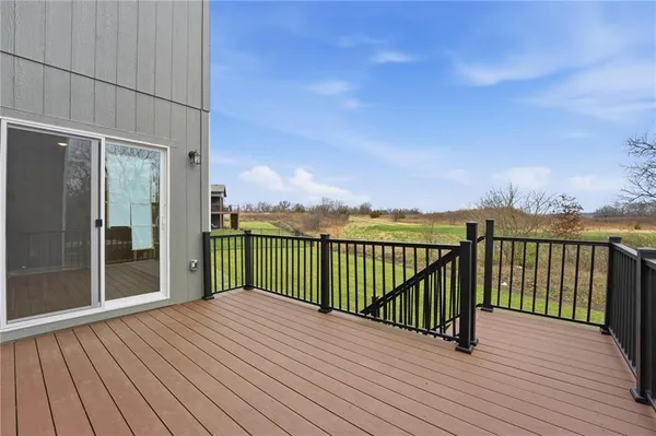 $425,000 | 706 Glenn Circle, Raymore, MO 64083