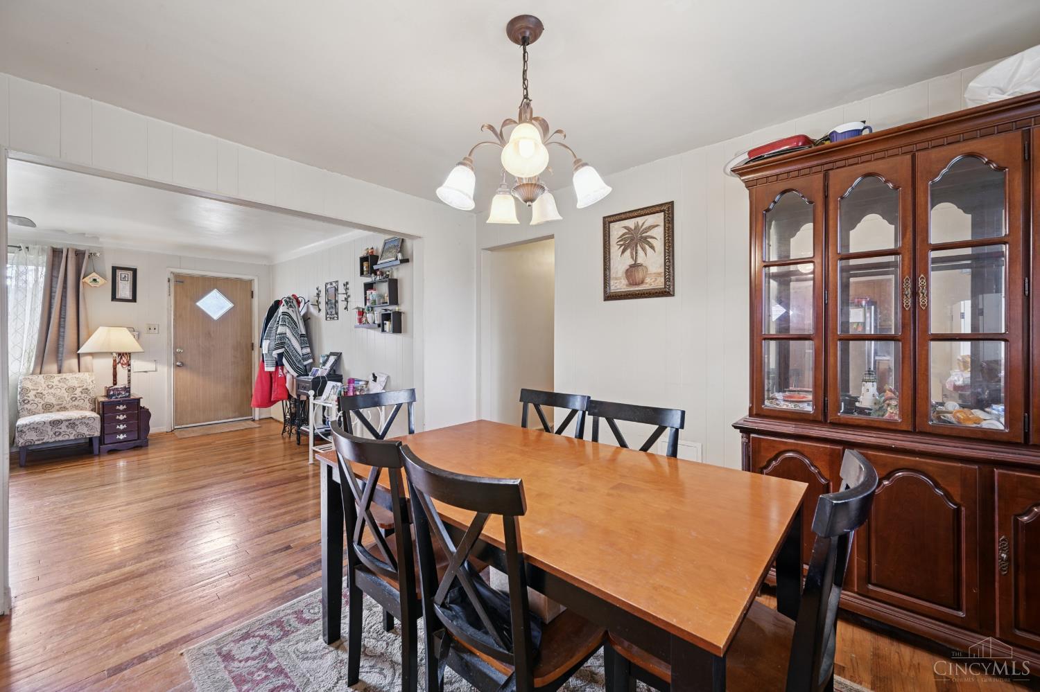 3234 Diehl Road Cincinnati, OH 45211 - Photo 10 of 28 Gallery Image 10