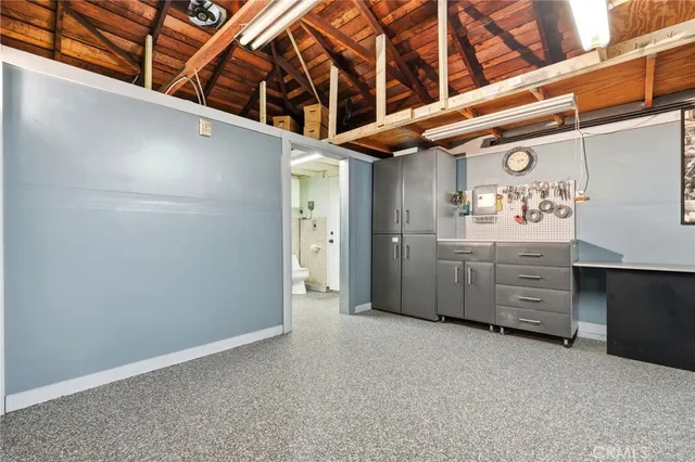 a view of a storage & utility room