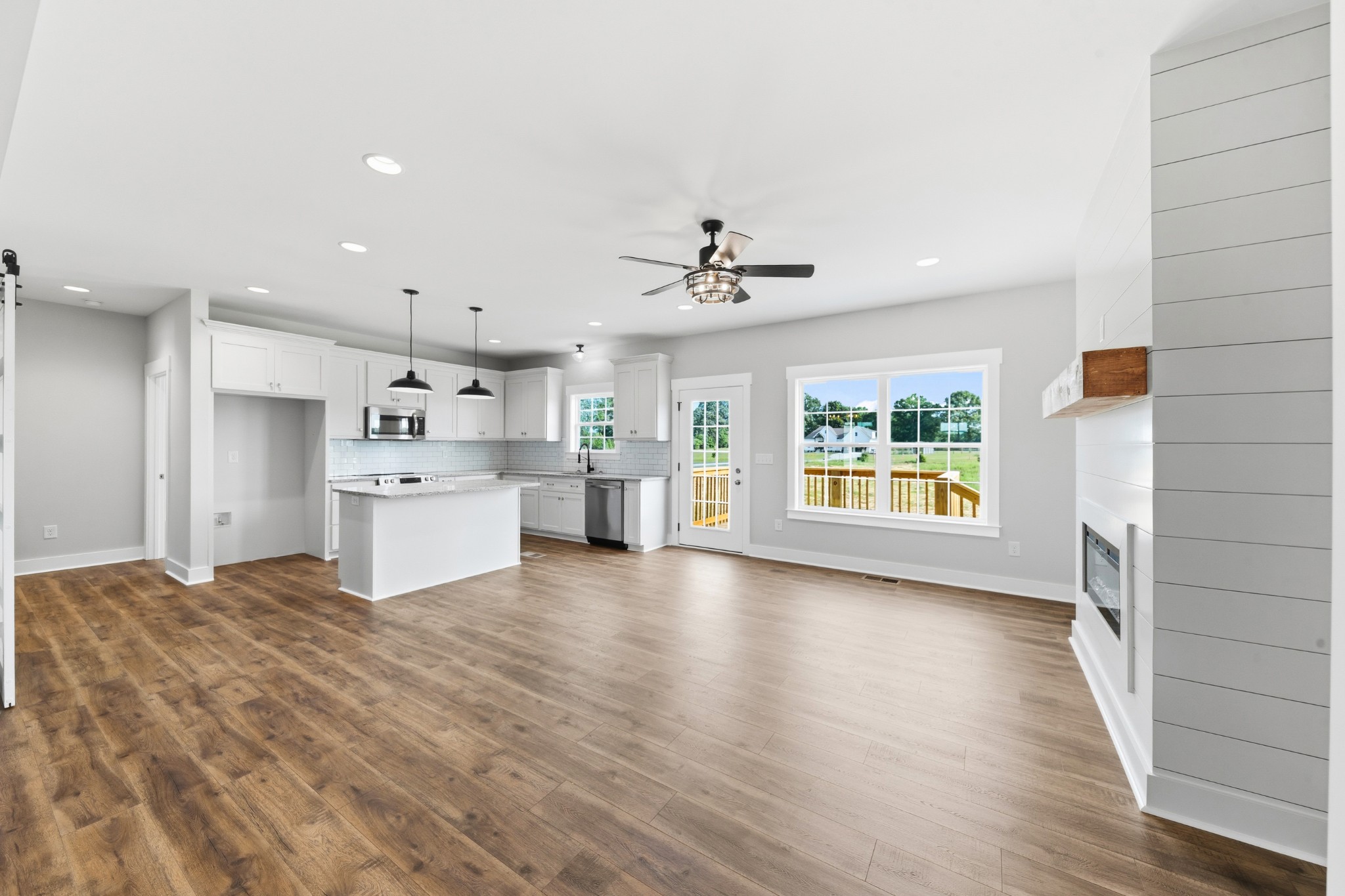 378 Dugout Road Summertown, TN 38483 - Photo 19 of 54 Gallery Image 19