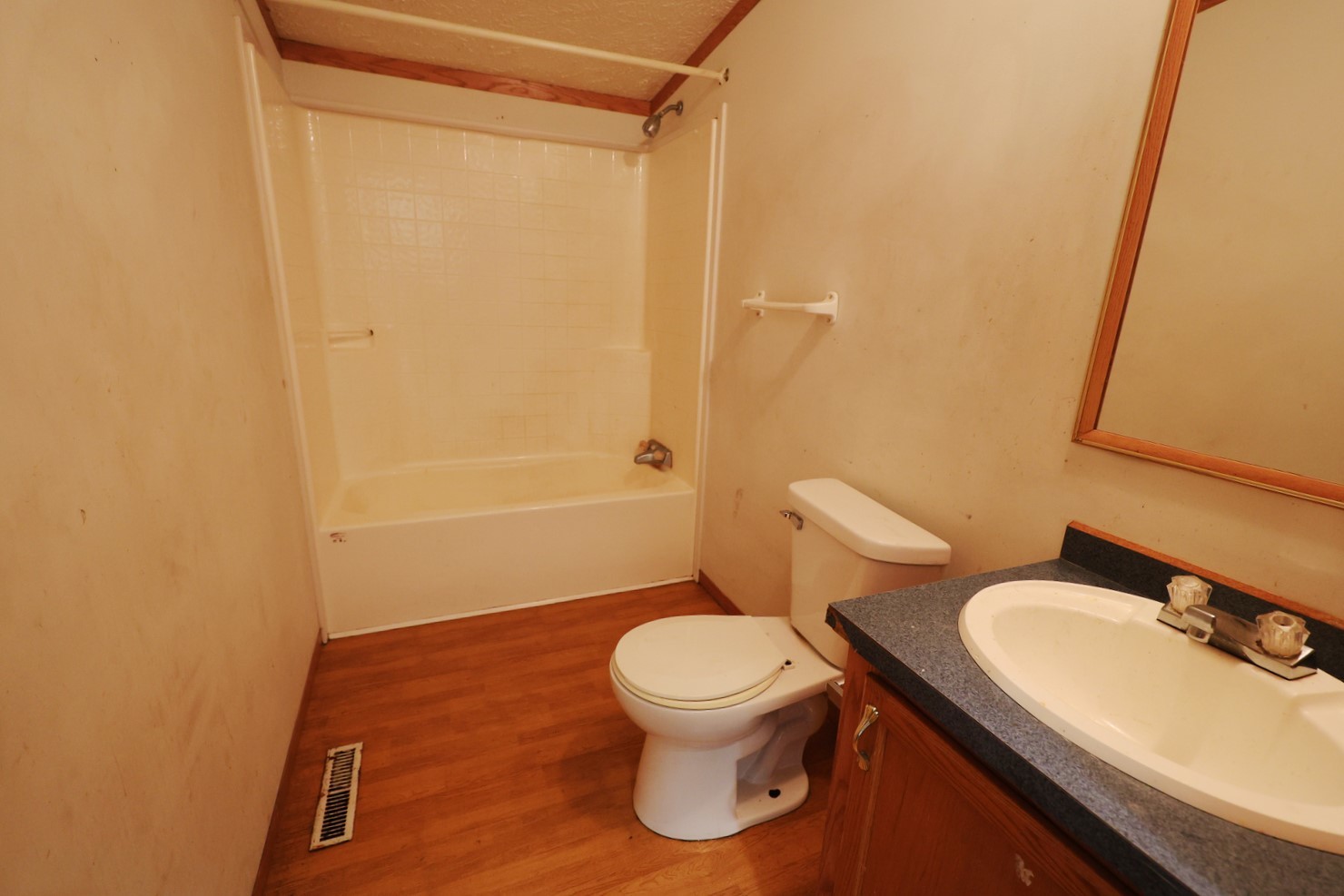 354 North 5th Street Sheldon, IL 60966 - Photo 20 of 25 Gallery Image 20