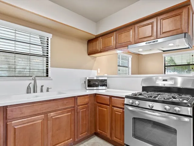 $1,750,000 | 802 Main Street, Bastrop, TX 78602